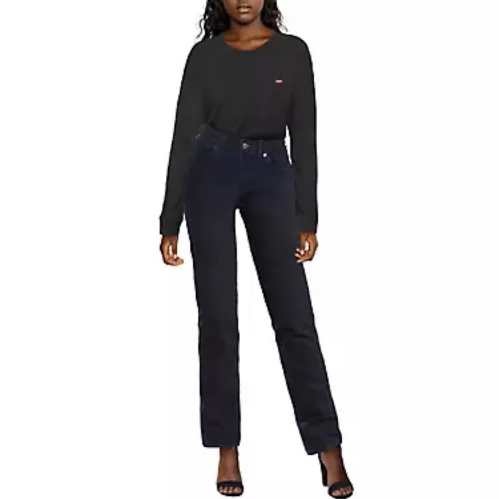 Levi’s Classic Straight Mid Rise Jeans 8 Short NWT
